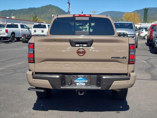 2023 Nissan Frontier Crew Cab PRO-4X 4x4