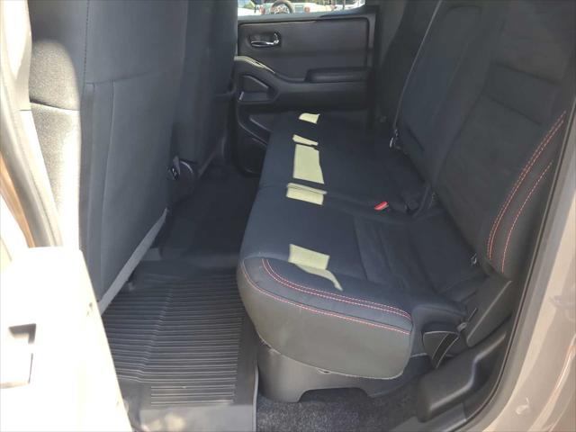 2023 Nissan Frontier Crew Cab PRO-4X 4x4