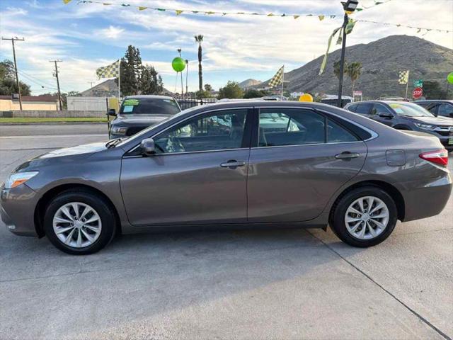 2017 Toyota Camry LE