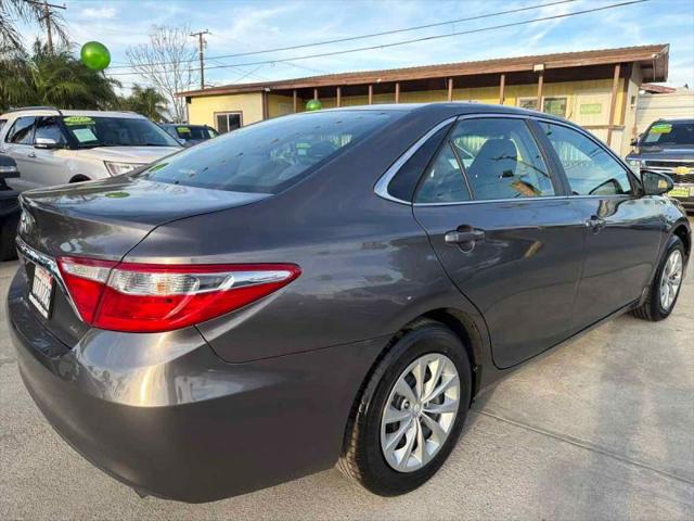 2017 Toyota Camry LE