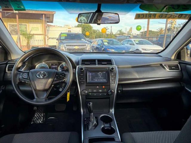 2017 Toyota Camry LE