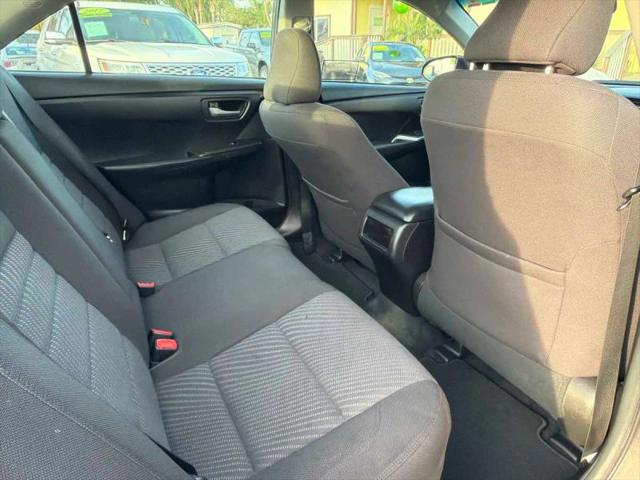 2017 Toyota Camry LE
