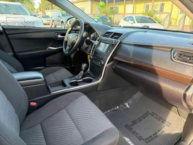 2017 Toyota Camry LE