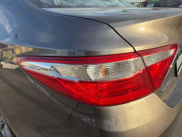 2017 Toyota Camry LE