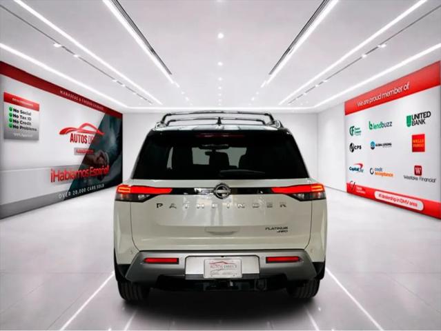 2023 Nissan Pathfinder Platinum 4WD