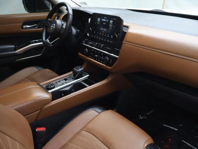 2023 Nissan Pathfinder Platinum 4WD