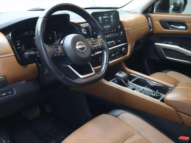 2023 Nissan Pathfinder Platinum 4WD