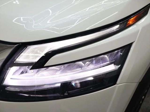 2023 Nissan Pathfinder Platinum 4WD