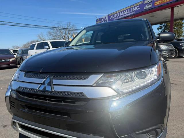 2019 Mitsubishi Outlander ES