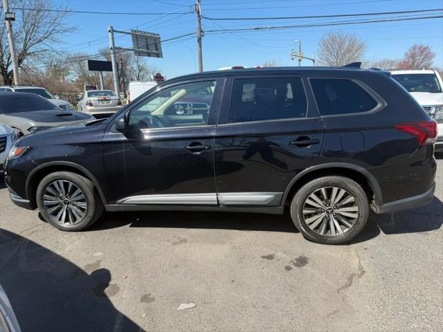 2019 Mitsubishi Outlander ES