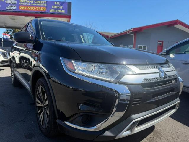 2019 Mitsubishi Outlander ES