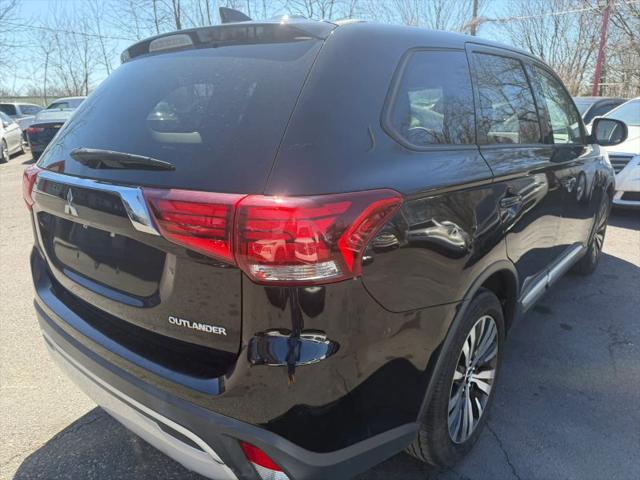 2019 Mitsubishi Outlander ES