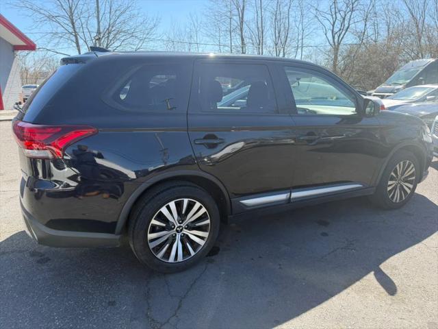 2019 Mitsubishi Outlander ES