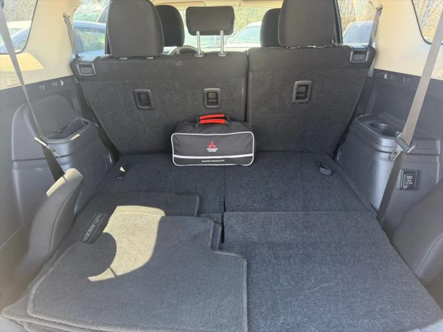 2019 Mitsubishi Outlander ES