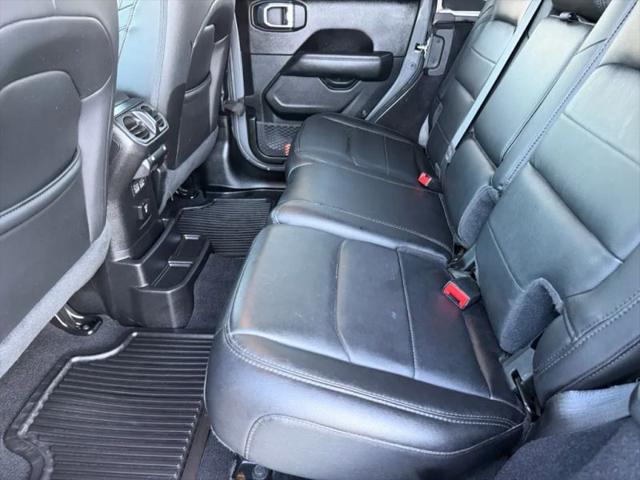2020 Jeep Wrangler Unlimited Sahara Altitude