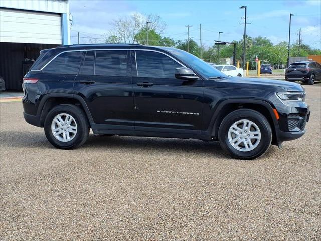 2024 Jeep Grand Cherokee Laredo 4x2