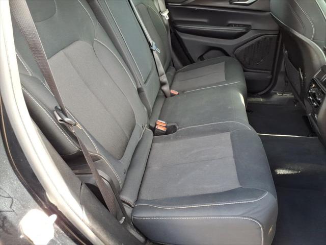 2024 Jeep Grand Cherokee Laredo 4x2