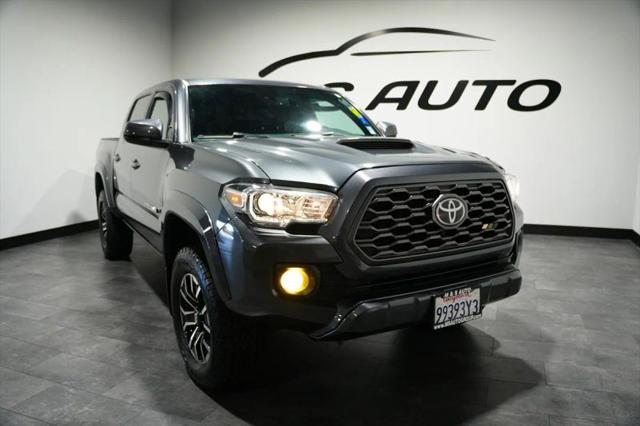 2020 Toyota Tacoma TRD Sport