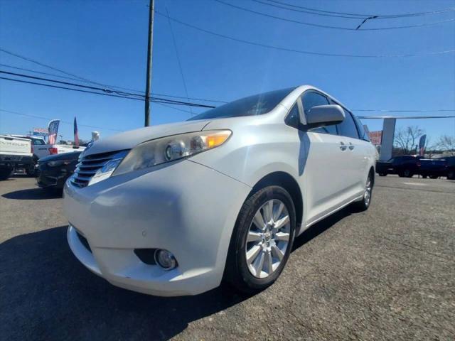 2012 Toyota Sienna XLE 7 Passenger for sale in Langhorne, PA