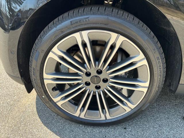 2026 Land Rover Range Rover Sport P360 SE