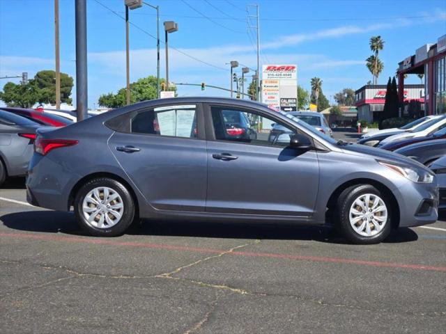 2019 Hyundai Accent SE