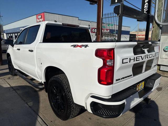 2020 Chevrolet Silverado 1500 4WD Crew Cab Short Bed Custom