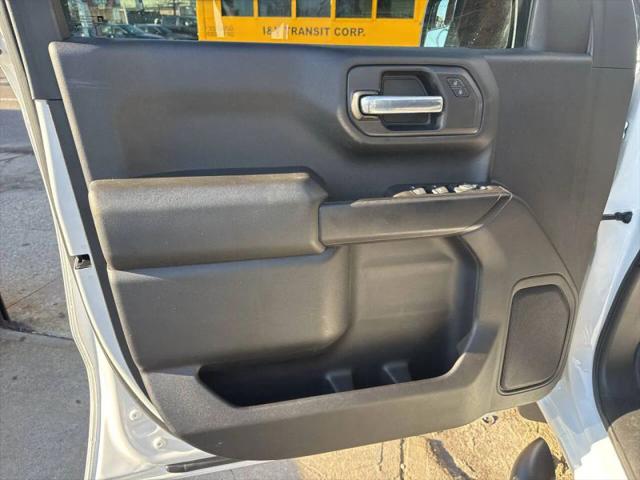 2020 Chevrolet Silverado 1500 4WD Crew Cab Short Bed Custom