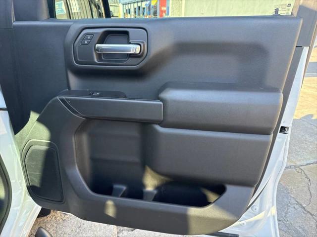 2020 Chevrolet Silverado 1500 4WD Crew Cab Short Bed Custom