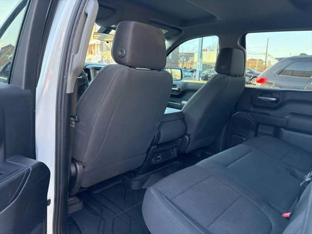2020 Chevrolet Silverado 1500 4WD Crew Cab Short Bed Custom