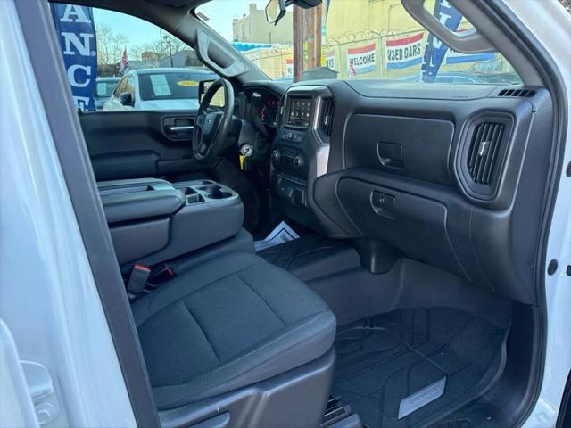 2020 Chevrolet Silverado 1500 4WD Crew Cab Short Bed Custom