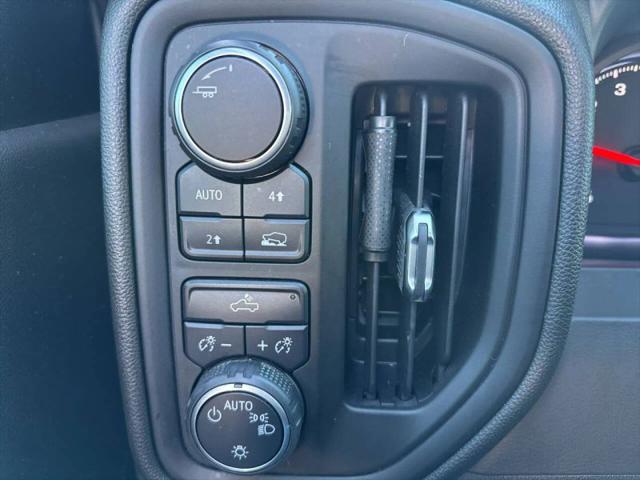2020 Chevrolet Silverado 1500 4WD Crew Cab Short Bed Custom