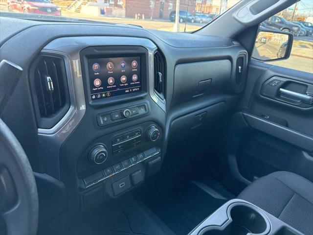 2020 Chevrolet Silverado 1500 4WD Crew Cab Short Bed Custom