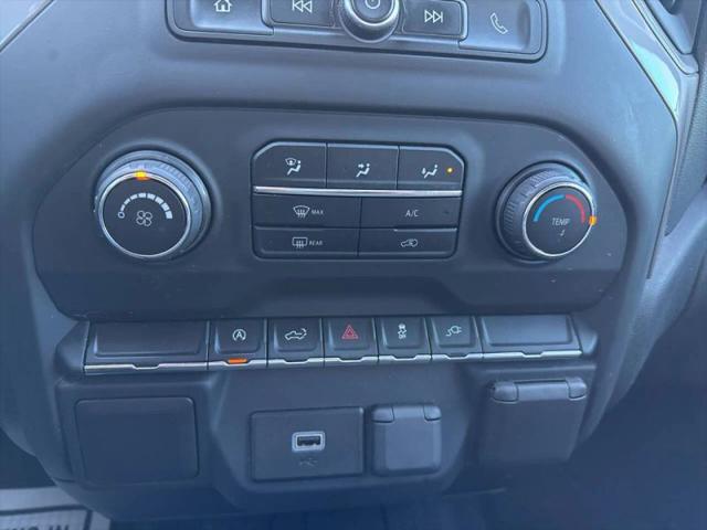 2020 Chevrolet Silverado 1500 4WD Crew Cab Short Bed Custom