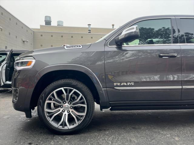 2026 Ram 1500 Tungsten Crew Cab 4x4 5'7" Box
