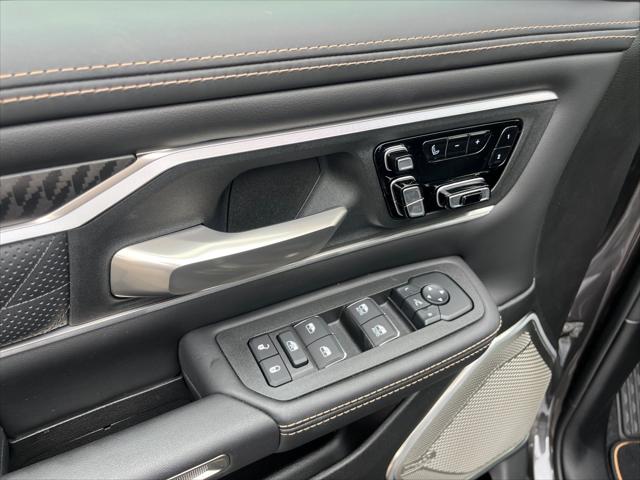 2026 Ram 1500 Tungsten Crew Cab 4x4 5'7" Box