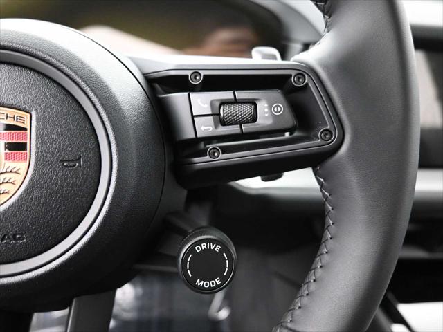 2026 Porsche Cayenne AWD