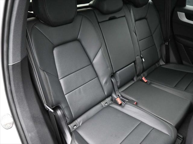 2026 Porsche Cayenne AWD