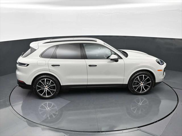 2026 Porsche Cayenne AWD