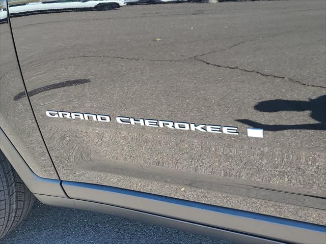 2026 Jeep Grand Cherokee Laredo