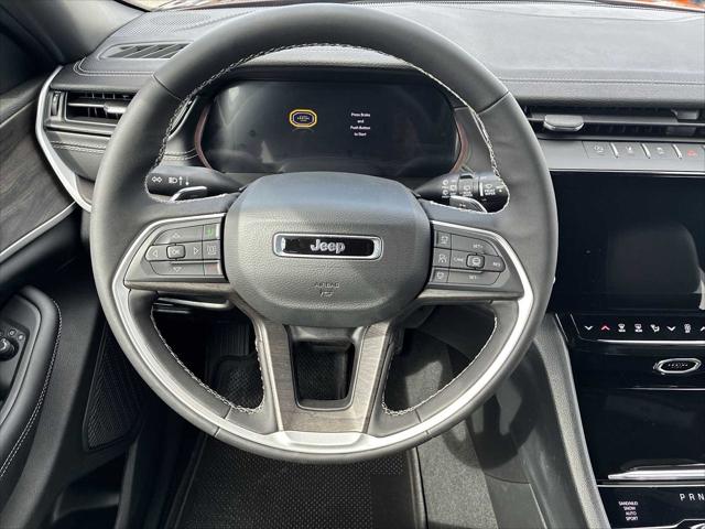 2026 Jeep Grand Cherokee L Altitude 4x4