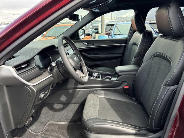 2026 Jeep Grand Cherokee L Altitude 4x4