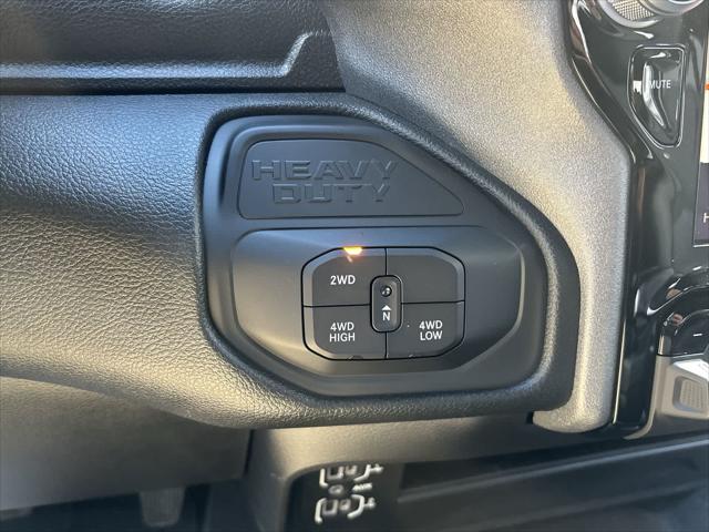 2026 Ram 2500 Black Express Crew Cab 4x4 64 Box