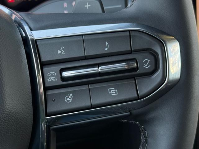2026 GMC Acadia Elevation FWD