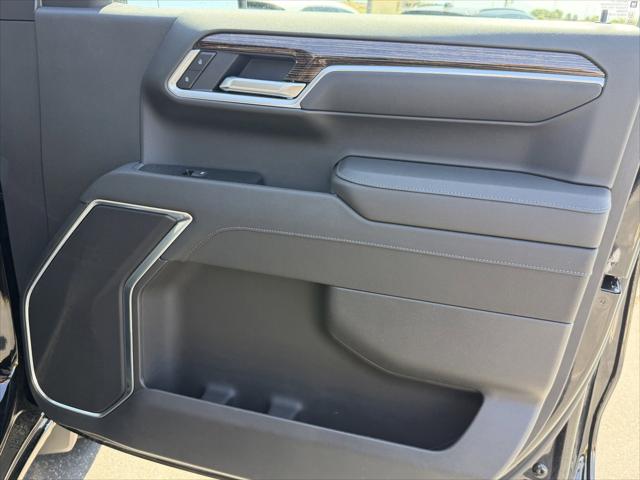 2026 GMC Sierra 1500 Double Cab, Standard Bed, SLE, 4WD