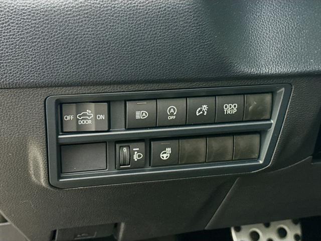 2026 Toyota Tundra SR5 CrewMax 5.5' Bed