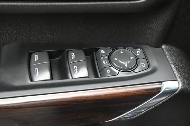2022 GMC Sierra 3500HD 4WD Crew Cab Standard Bed SLT