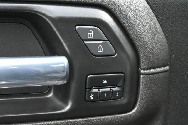 2022 GMC Sierra 3500HD 4WD Crew Cab Standard Bed SLT