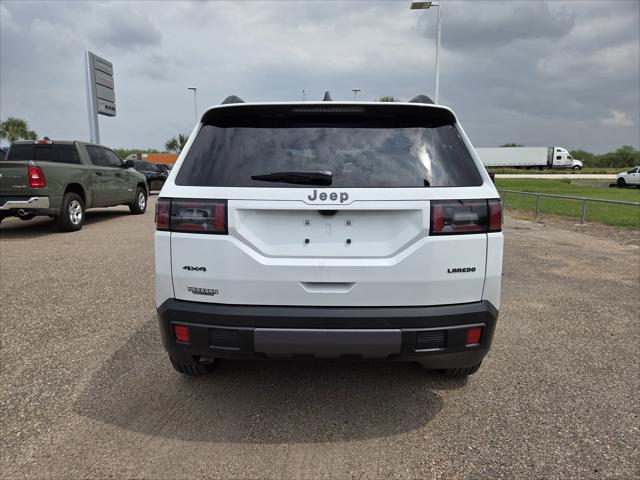 2026 Jeep Cherokee Laredo 4x4