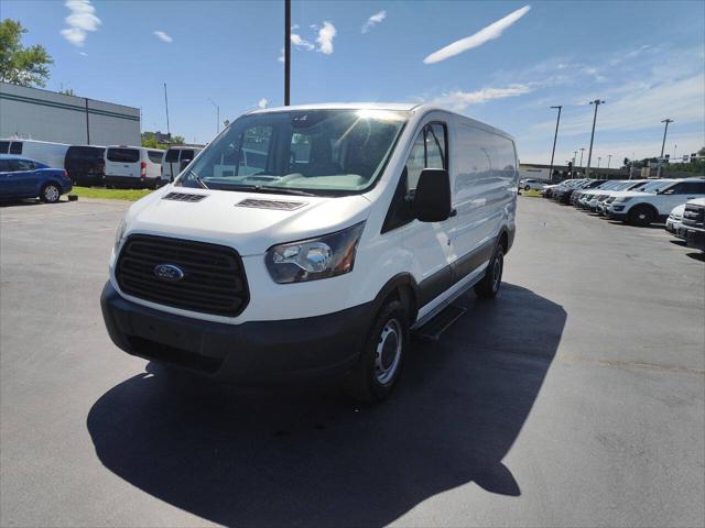 2017 Ford Transit 250 3dr SWB Low Roof Cargo Van w/60/40 Passenger Side Doors