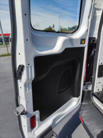 2017 Ford Transit 250 3dr SWB Low Roof Cargo Van w/60/40 Passenger Side Doors